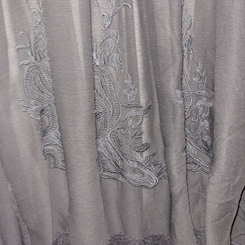 Urban outfitters loose sheer dress - Picture 6 of 7